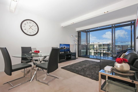 Dockside 4 Kingston ACT - Accommodation Perth 13
