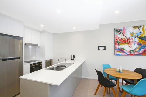 IQ Smart Apartments 704 Braddon ACT - Accommodation Perth 3