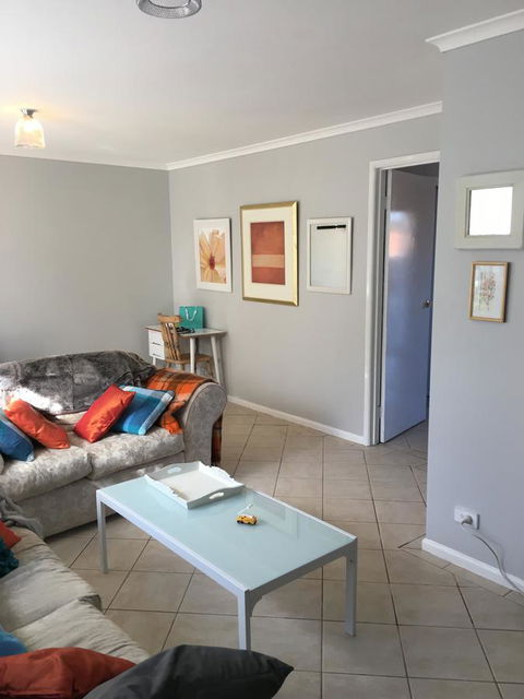 Finches Canberra - Accommodation Perth 14