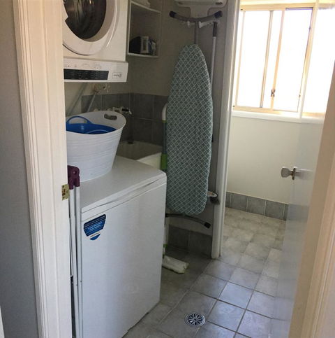 Finches Canberra - Accommodation Perth 21