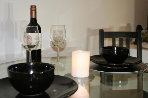 Modern Executive Apt@Barton*1BR*WiFi*Gym*Secure Parking*Canberra - Accommodation Perth 11