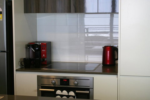 Modern Executive Apt@Barton*1BR*WiFi*Gym*Secure Parking*Canberra - Accommodation Perth 4