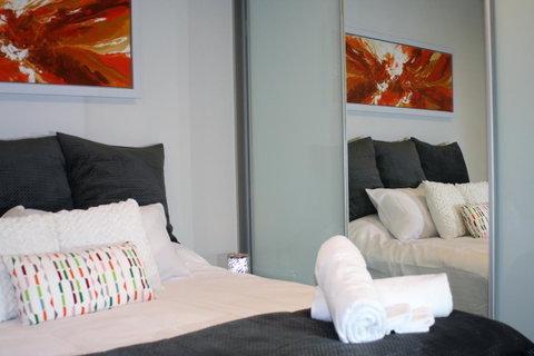 Modern Executive Apt@Barton*1BR*WiFi*Gym*Secure Parking*Canberra - Accommodation Perth 1