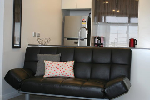 Modern Executive Apt@Barton*1BR*WiFi*Gym*Secure Parking*Canberra - Accommodation Perth 10