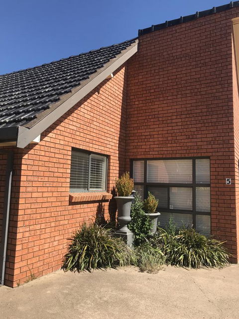 Central Tranquility Heart Of Orange - Accommodation Perth 28
