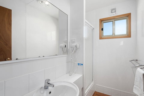 Port Broughton Tourist Park - Perth Resorts 22