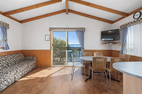 Port Broughton Tourist Park - Perth Resorts 29