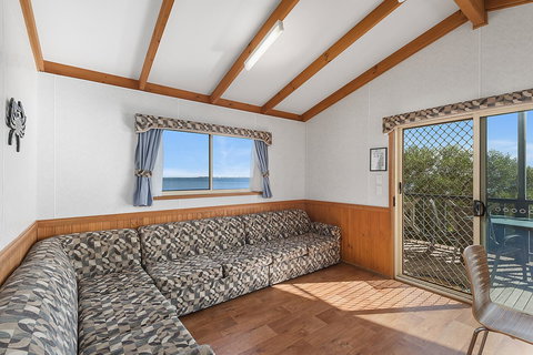 Port Broughton Tourist Park - Perth Resorts 25