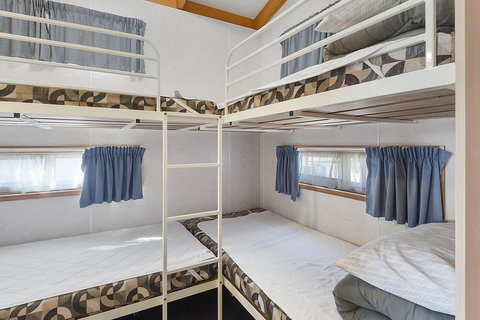 Port Broughton Tourist Park - Perth Resorts 20