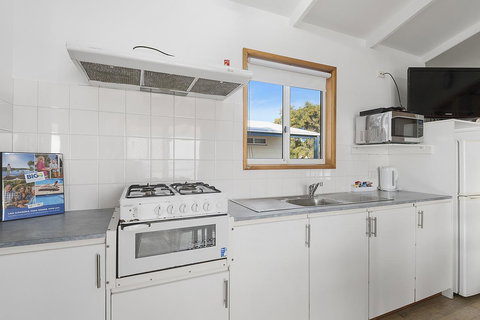 Port Broughton Tourist Park - Perth Resorts 34