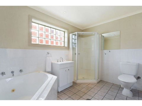 Heritage House Motel & Units - Perth Resorts 25