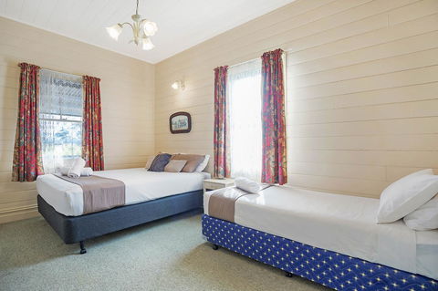 Heritage House Motel & Units - Perth Resorts 15