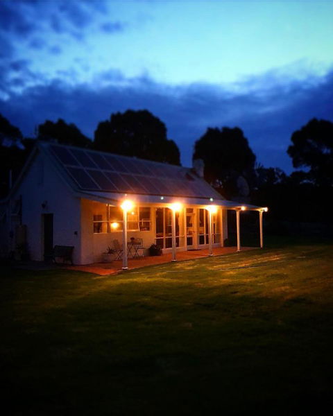 The Lake House Retreat - Accommodation Perth 23
