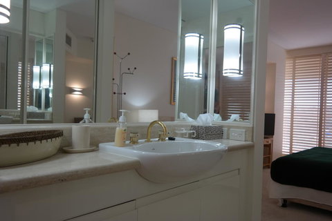 Pacific Bay Resort - Perth Resorts 17