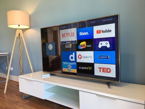 Beachside Luxury Apartments One & Two Bedroom In Beachfront Oaks Pier Building - Perth Resorts 17