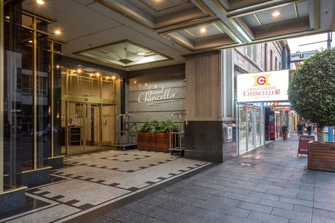 Hotel Grand Chancellor Adelaide - Perth Resorts 0