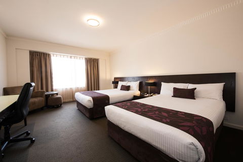 Hotel Grand Chancellor Adelaide - Perth Resorts 2