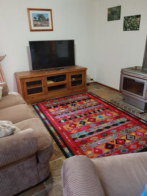 Frog Song At Willunga - Accommodation Perth 11