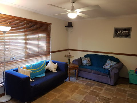 Frog Song At Willunga - Accommodation Perth 6
