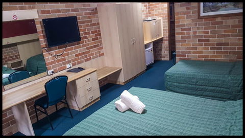 Windsor Terrace Motel - Accommodation Perth 4