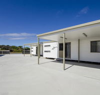 Rocks Retreat Cabin - Dolphin - Accommodation Perth