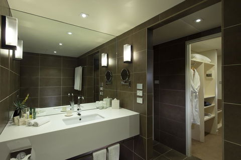 Hilton Adelaide - Perth Resorts 6