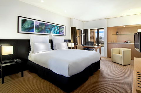 Hilton Adelaide - Perth Resorts 7