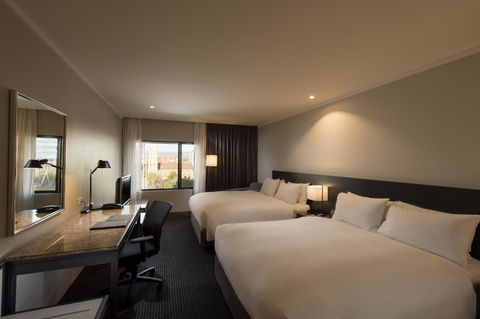 Hilton Adelaide - Perth Resorts 14