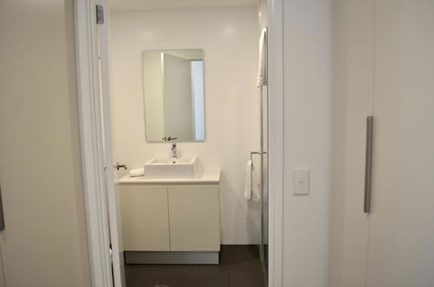 Whitmore SQ - Perth Resorts 13