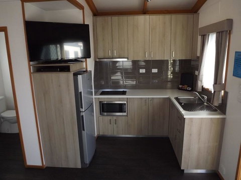 Ceduna Foreshore Caravan Park - Perth Resorts 12