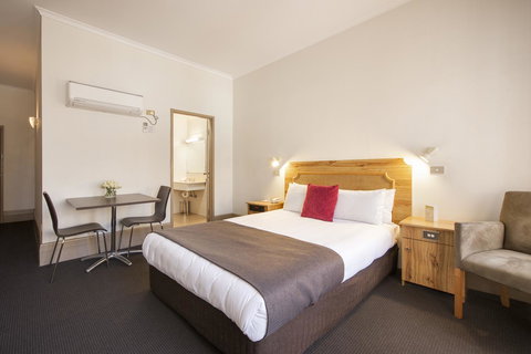 Adelaide Paringa - Perth Resorts 13