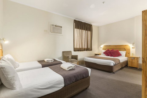 Adelaide Paringa - Perth Resorts 6