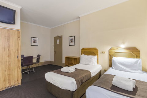 Adelaide Paringa - Perth Resorts 10