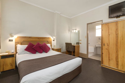 Adelaide Paringa - Perth Resorts 9