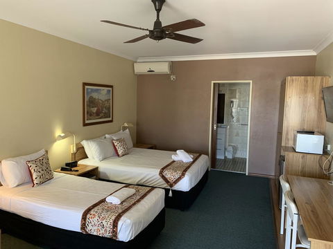 Cumberland Motor Inn - Accommodation Perth 13