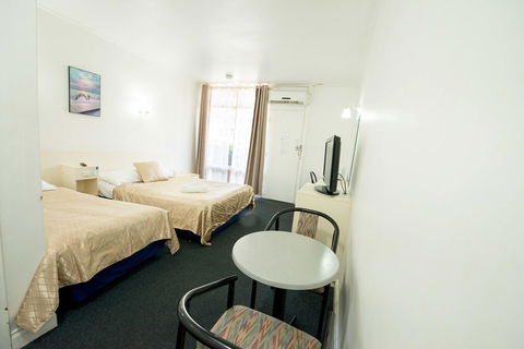 Jacksons Motor Inn - Accommodation Perth 15