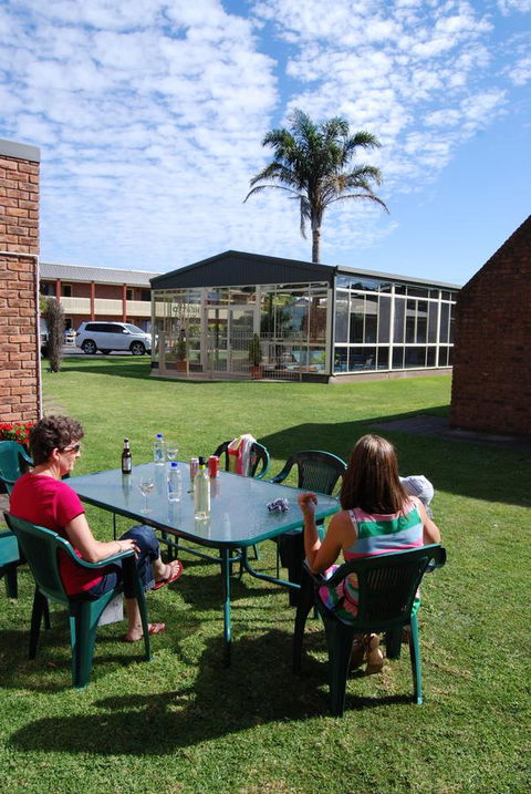 Arkana Motor Inn & Terrace Apartments - Accommodation Perth 12