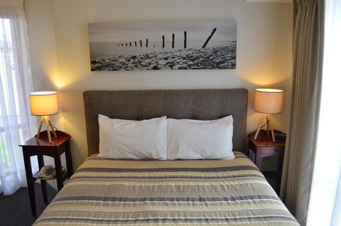 Arkana Motor Inn & Terrace Apartments - Accommodation Perth 5