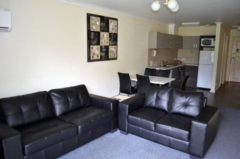 Arkana Motor Inn & Terrace Apartments - Accommodation Perth 34