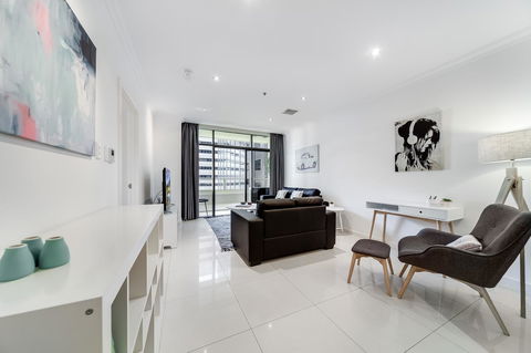 York Apartments On Grenfell - Accommodation Perth 9