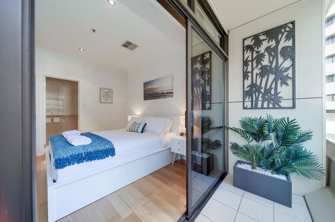 York Apartments On Grenfell - Accommodation Perth 5