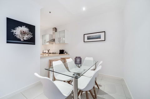 York Apartments On Grenfell - Accommodation Perth 6
