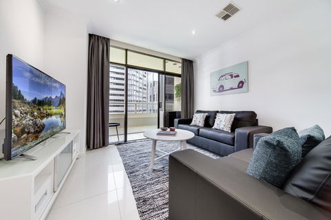 York Apartments On Grenfell - Accommodation Perth 2