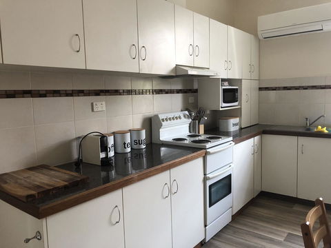 Olive\'s Cottage - Accommodation Perth 3