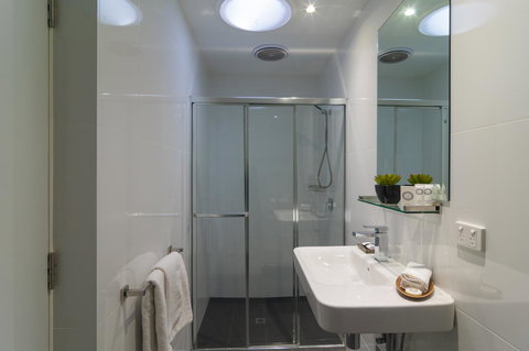 North Adelaide Boutique Stays Accommodation - Perth Resorts 24