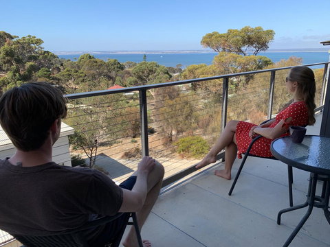 Sunrise On Falie Seaview Eco Accommodation - Perth Resorts 19