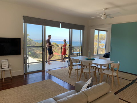 Sunrise On Falie Seaview Eco Accommodation - Perth Resorts 18