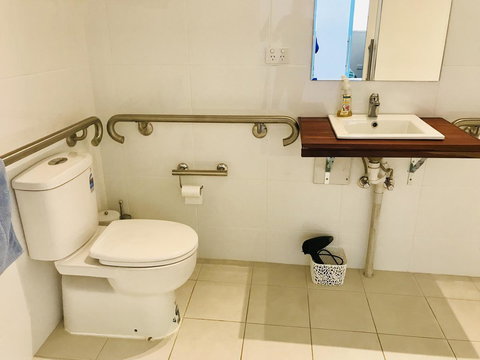 Sunrise On Falie Seaview Eco Accommodation - Perth Resorts 31