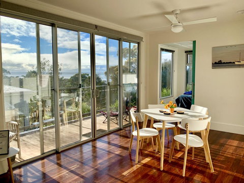 Sunrise On Falie Seaview Eco Accommodation - Perth Resorts 5