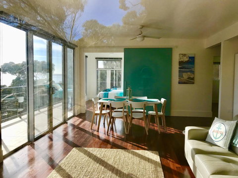 Sunrise On Falie Seaview Eco Accommodation - Perth Resorts 8